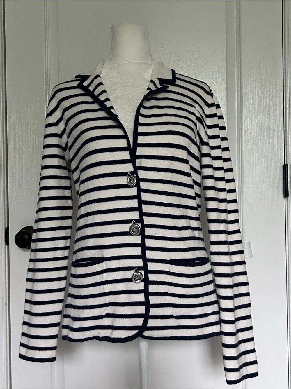 Banana Republic Striped Navy & White Knit Cotton Sweater Women's Size Medium - Picture 4 of 9